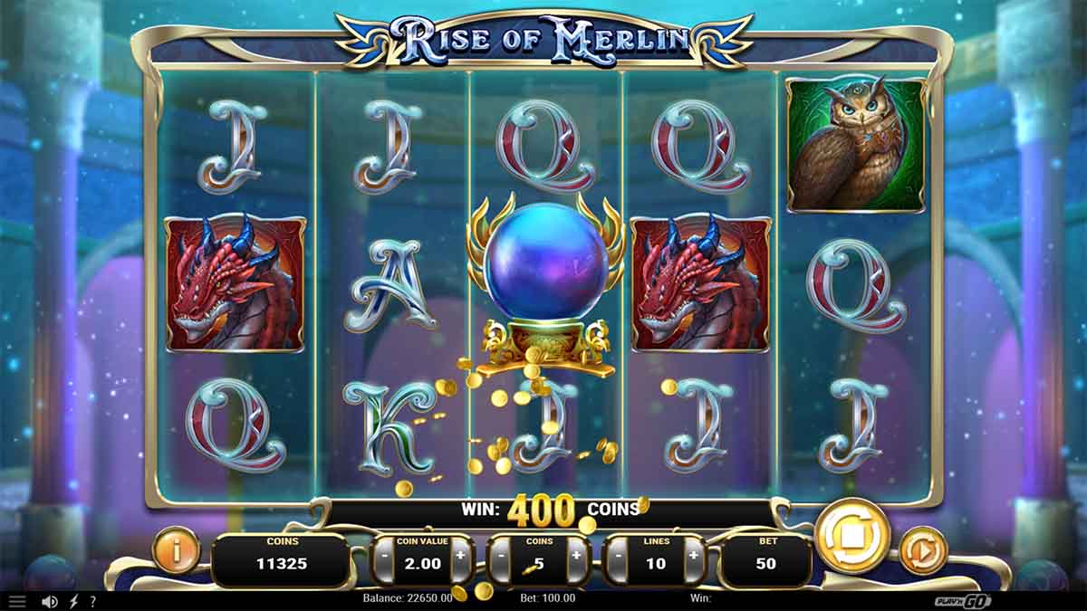 Rise of Merlin slot game by Play'n GO, showing Win of 800.00